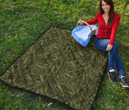 Marijuana Leaf Pattern Print Quilt