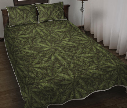 Marijuana Leaf Pattern Print Quilt Bed Set