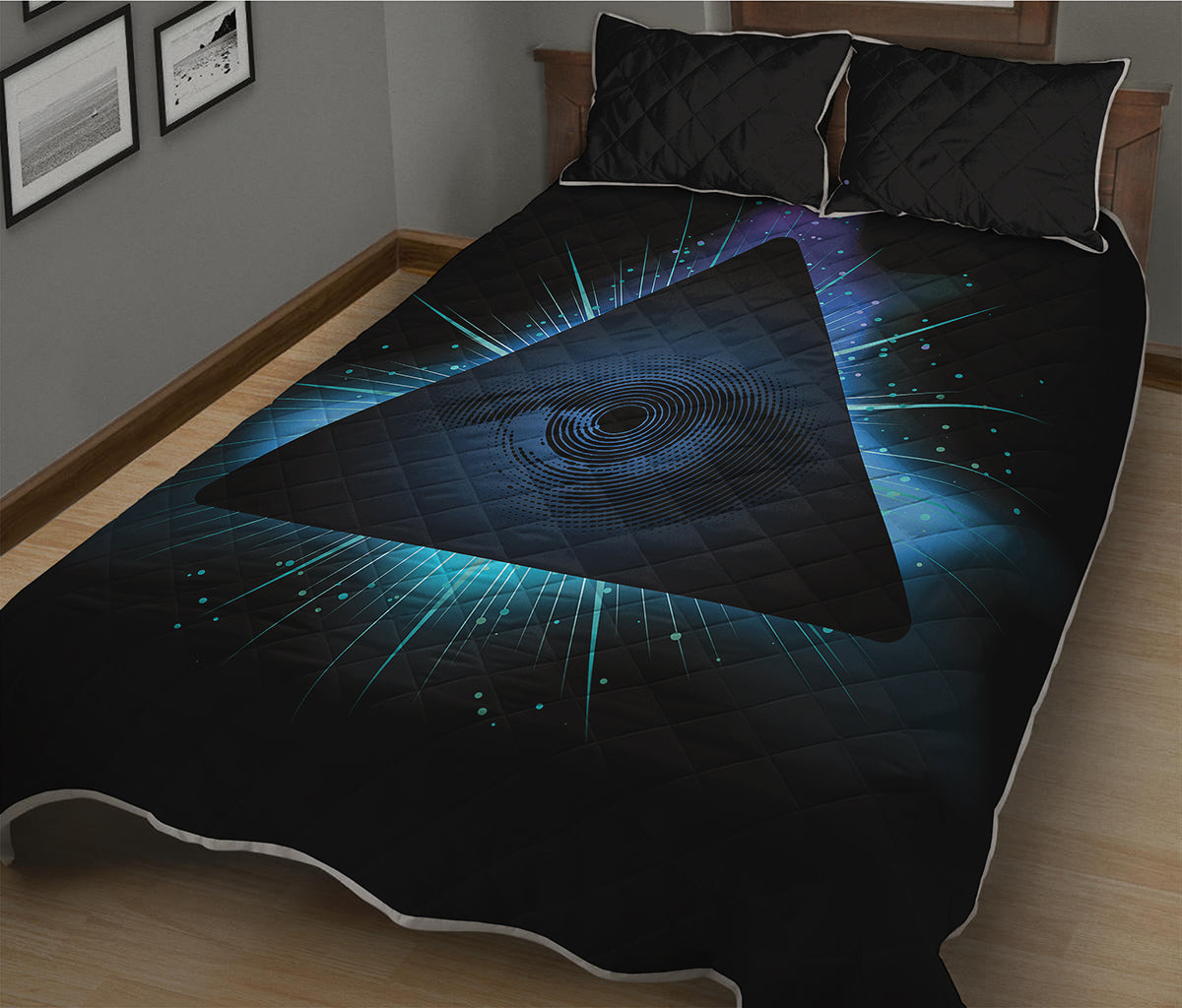 Masonic Eye All Seeing Print Quilt Bed Set