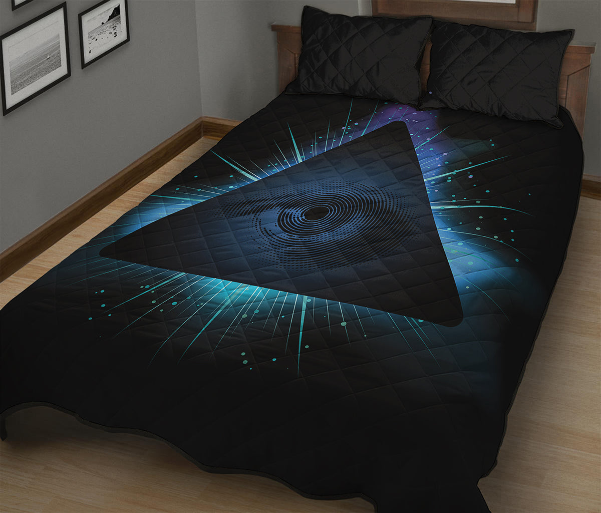 Masonic Eye All Seeing Print Quilt Bed Set