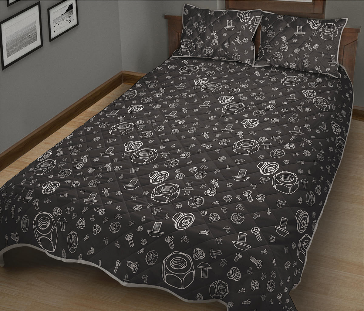 Mechanic Nuts and Bolts Pattern Print Quilt Bed Set