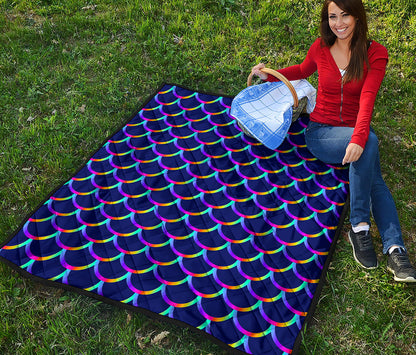 Mermaid Scales Pattern Print Quilt