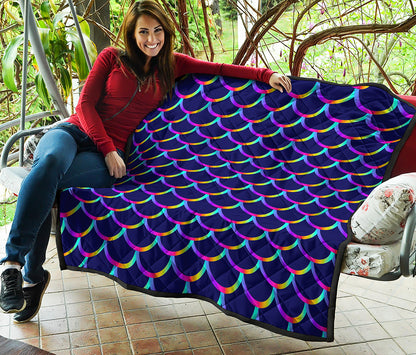 Mermaid Scales Pattern Print Quilt