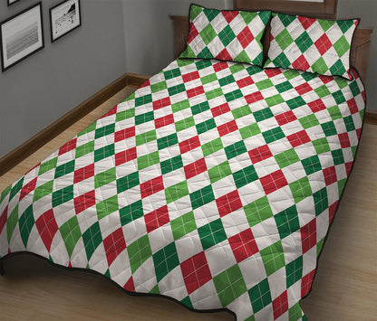 Merry Christmas Argyle Pattern Print Quilt Bed Set