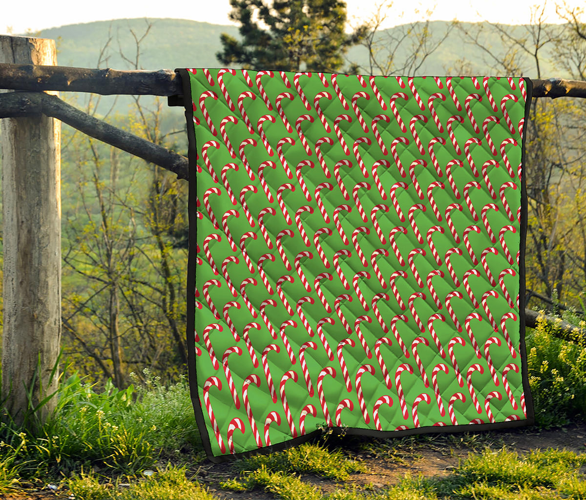 Merry Christmas Candy Cane Pattern Print Quilt