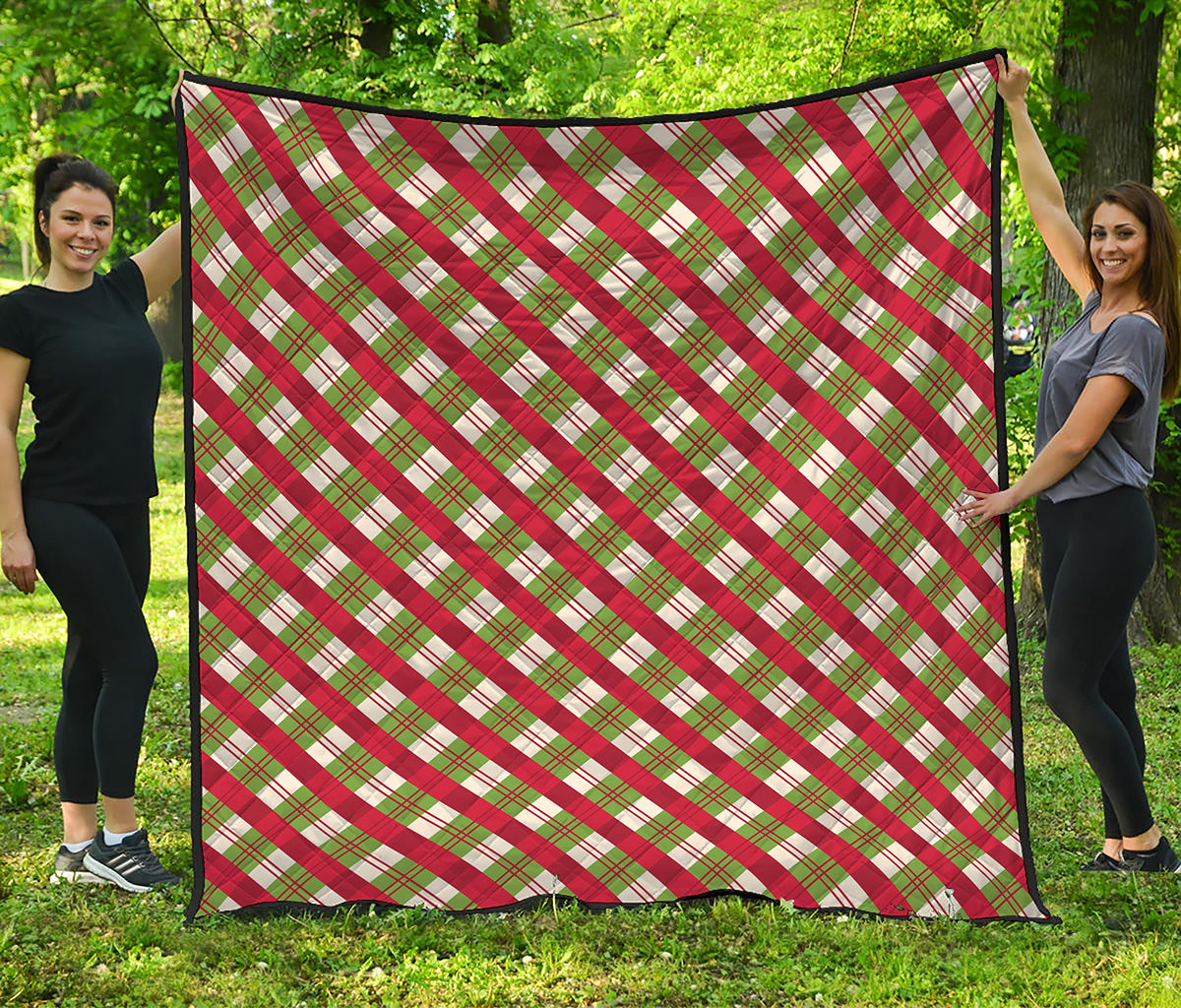 Merry Christmas Plaid Pattern Print Quilt