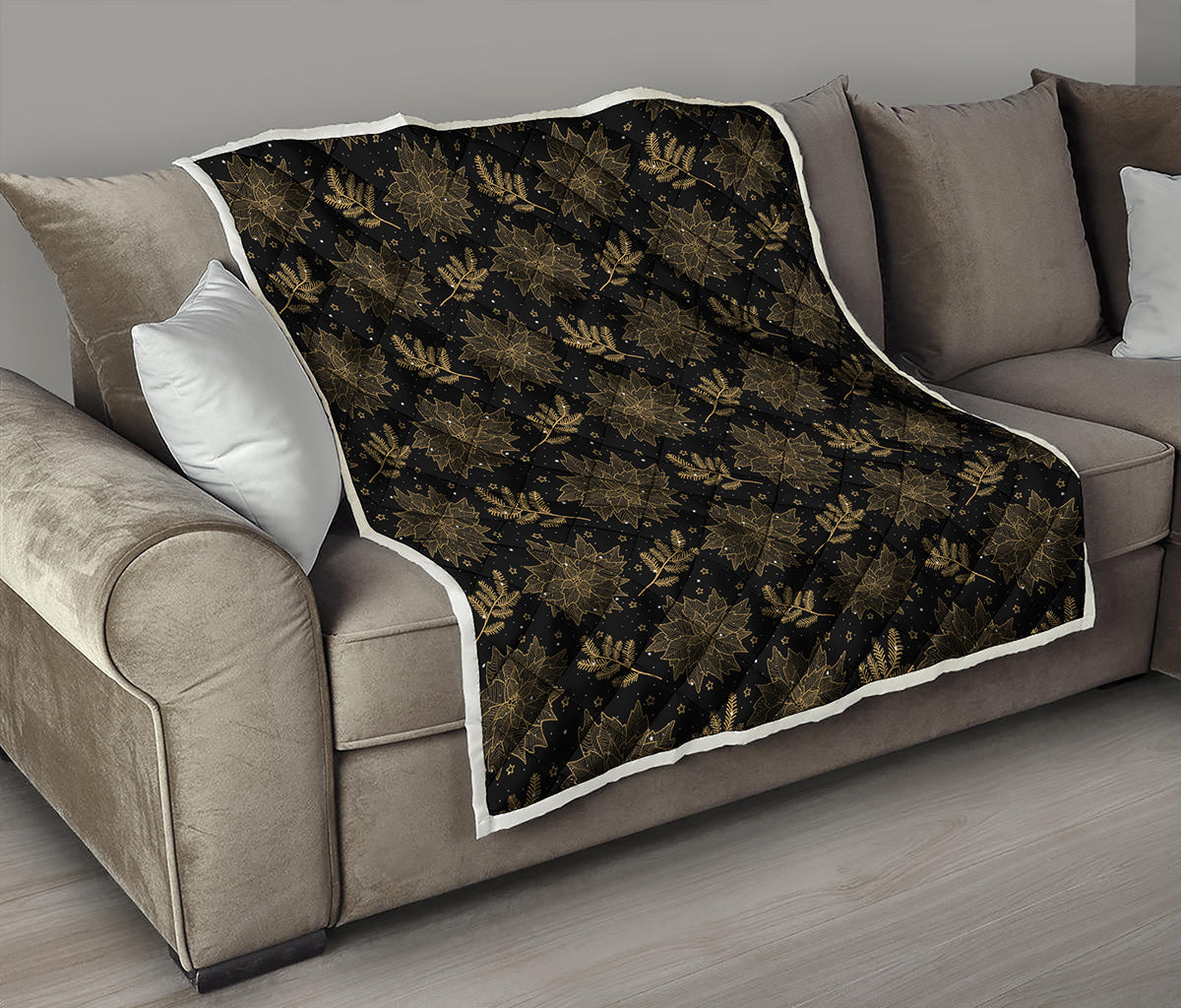 Merry Christmas Poinsettia Pattern Print Quilt