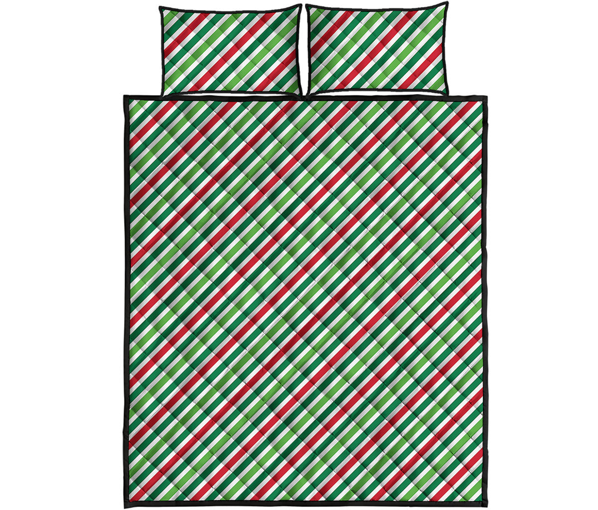 Merry Christmas Stripes Pattern Print Quilt Bed Set