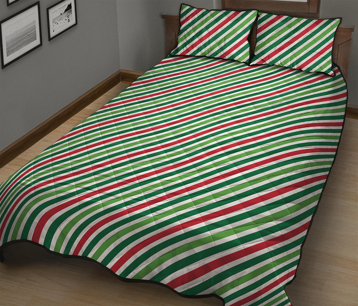 Merry Christmas Stripes Pattern Print Quilt Bed Set