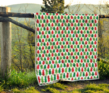 Merry Christmas Tree Pattern Print Quilt