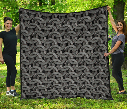 Metal Chainmail Pattern Print Quilt