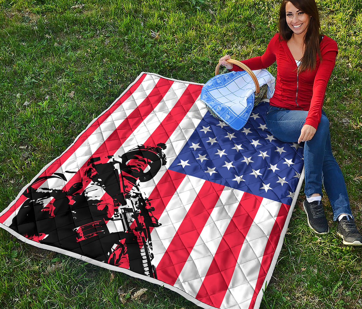 Military American Flag Print Quilt