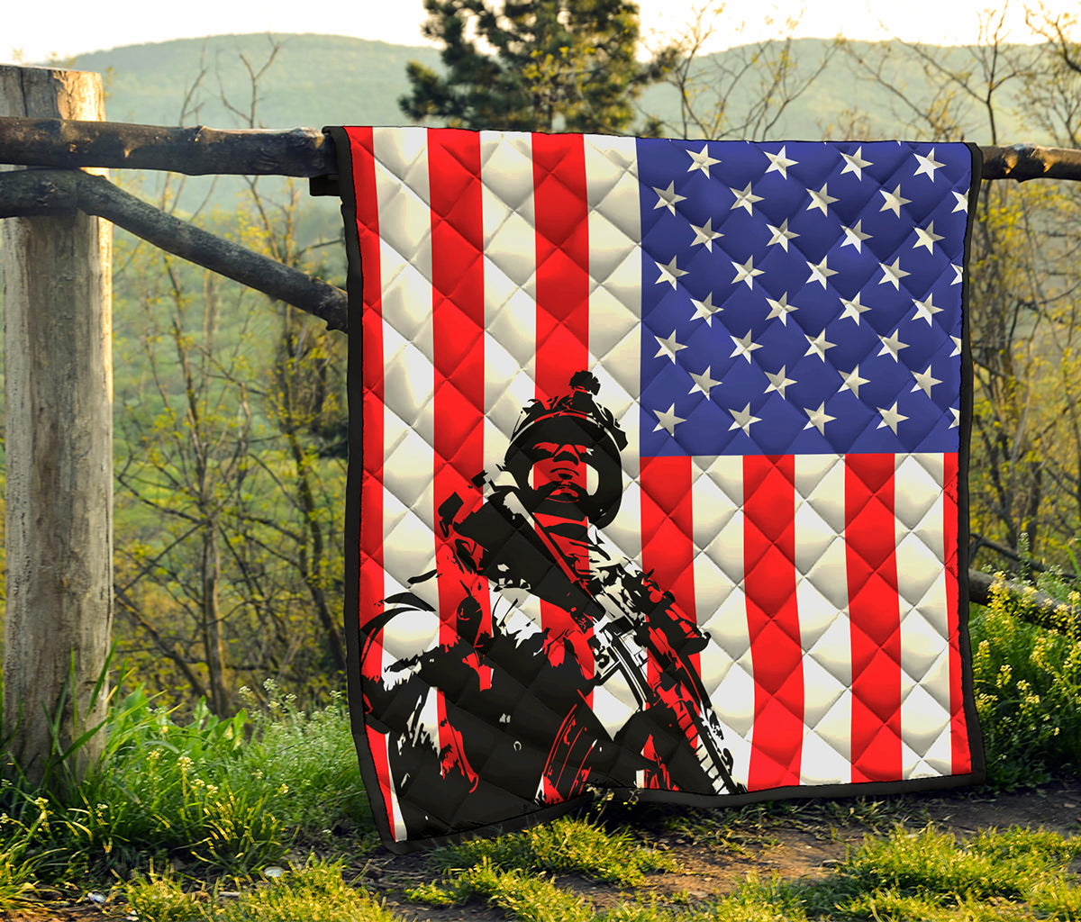 Military American Flag Print Quilt