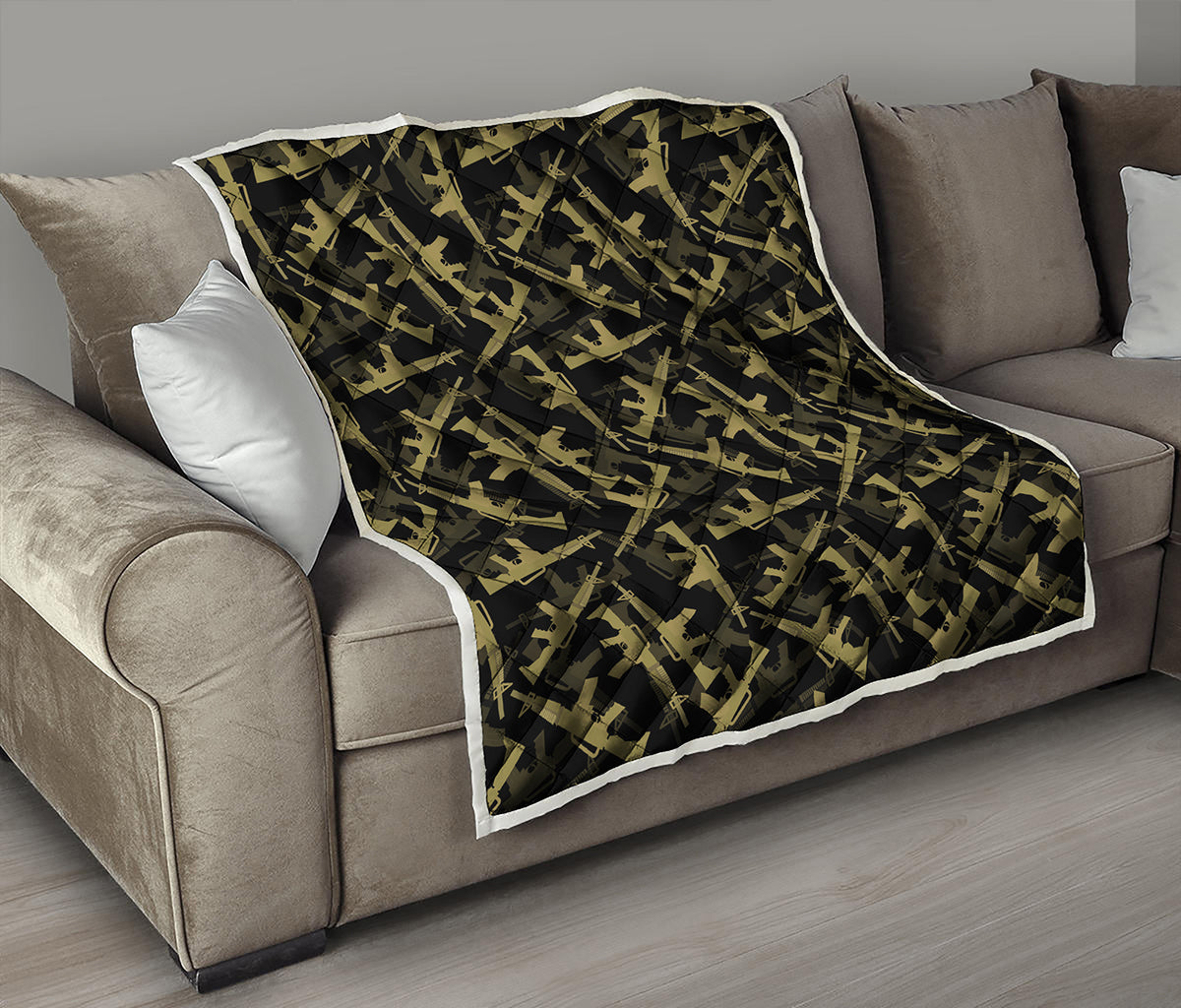 Military Guns Pattern Print Quilt