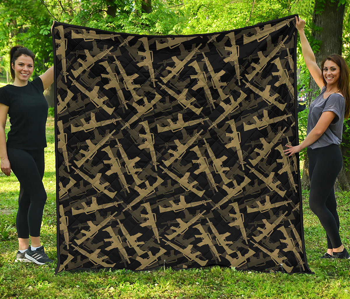 Military Guns Pattern Print Quilt