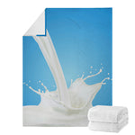 Milk Splash Print Blanket