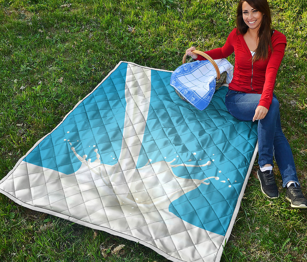 Milk Splash Print Quilt