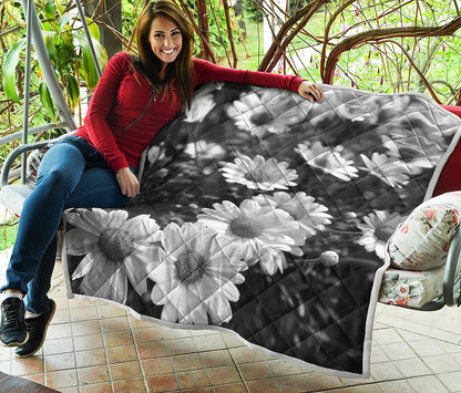 Monochrome Daisy Flower Print Quilt