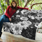Monochrome Daisy Flower Print Quilt