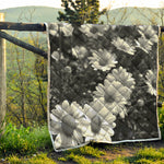 Monochrome Daisy Flower Print Quilt