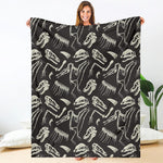 Monochrome Dinosaur Fossil Pattern Print Blanket