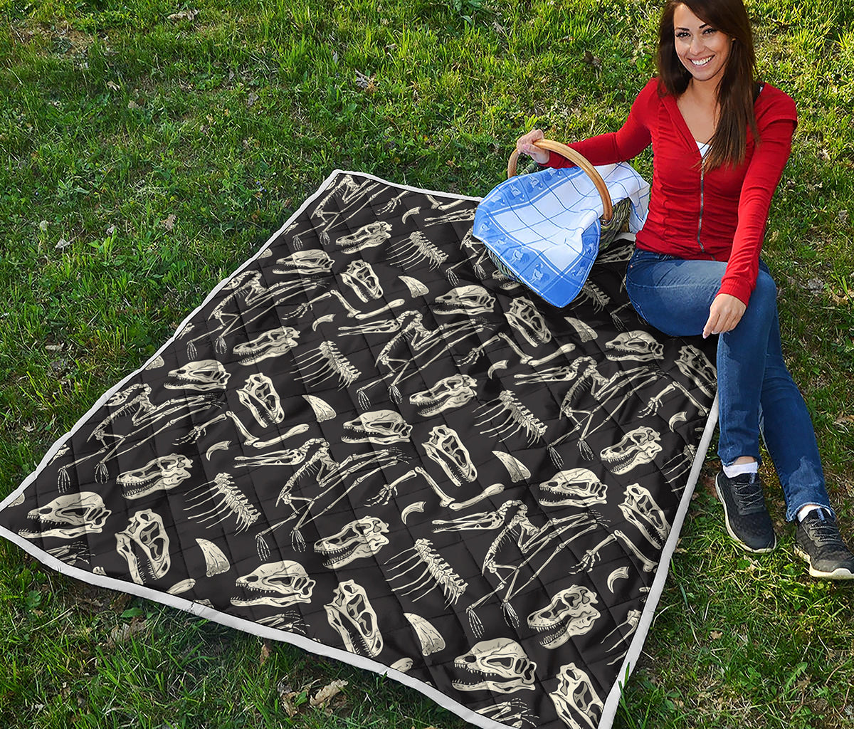 Monochrome Dinosaur Fossil Pattern Print Quilt