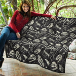 Monochrome Dinosaur Fossil Pattern Print Quilt