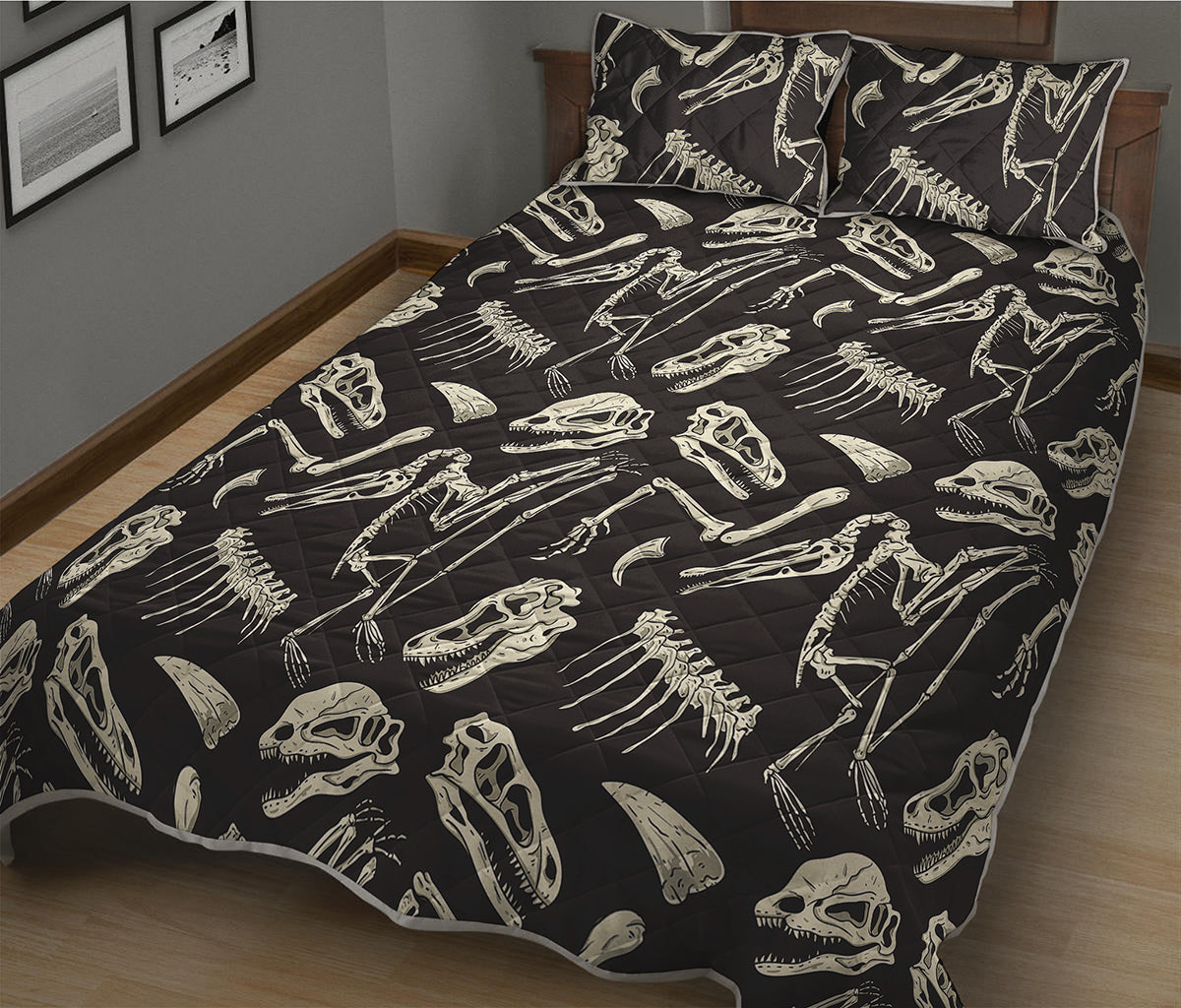 Monochrome Dinosaur Fossil Pattern Print Quilt Bed Set
