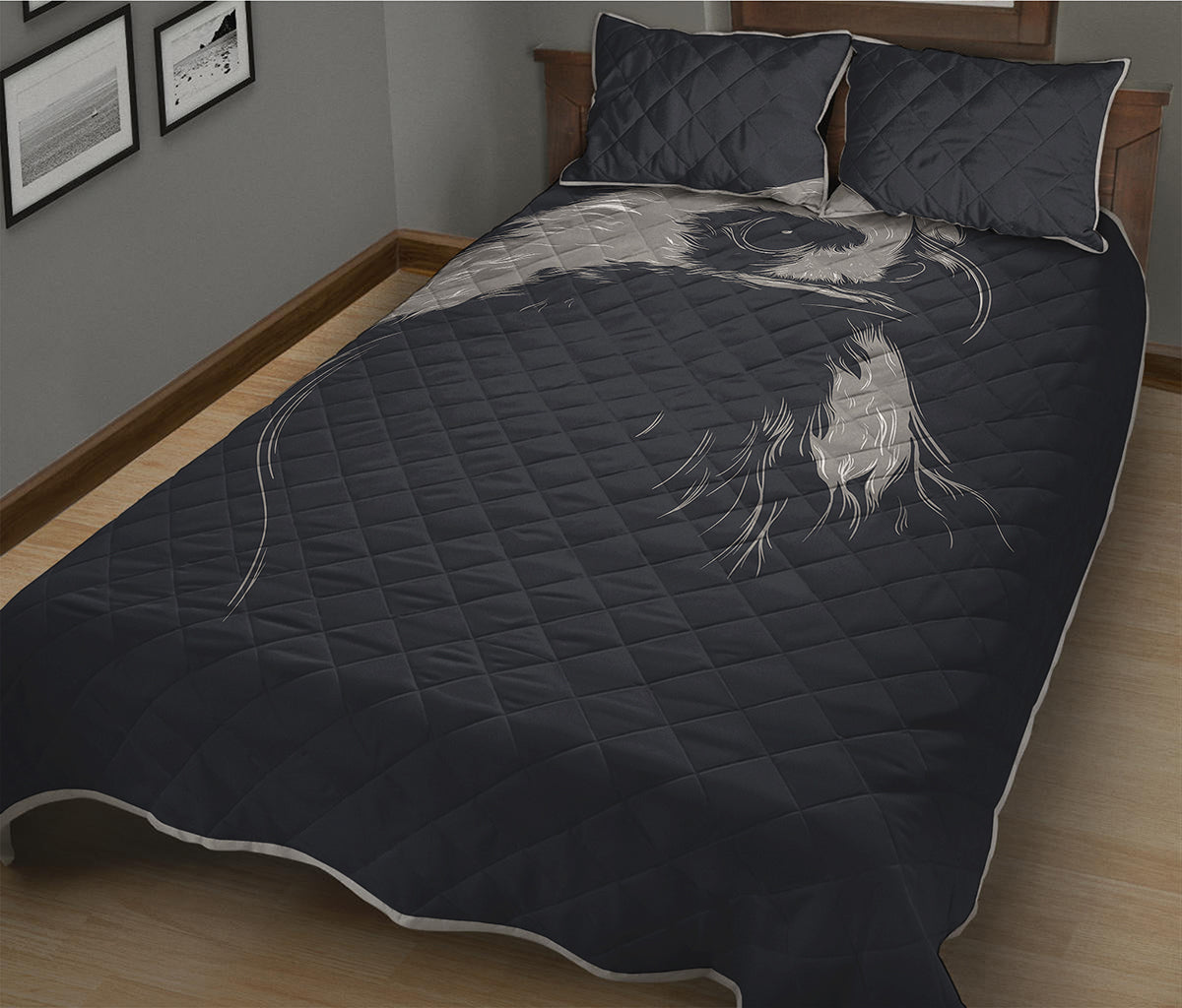 Monochrome Eagle Print Quilt Bed Set