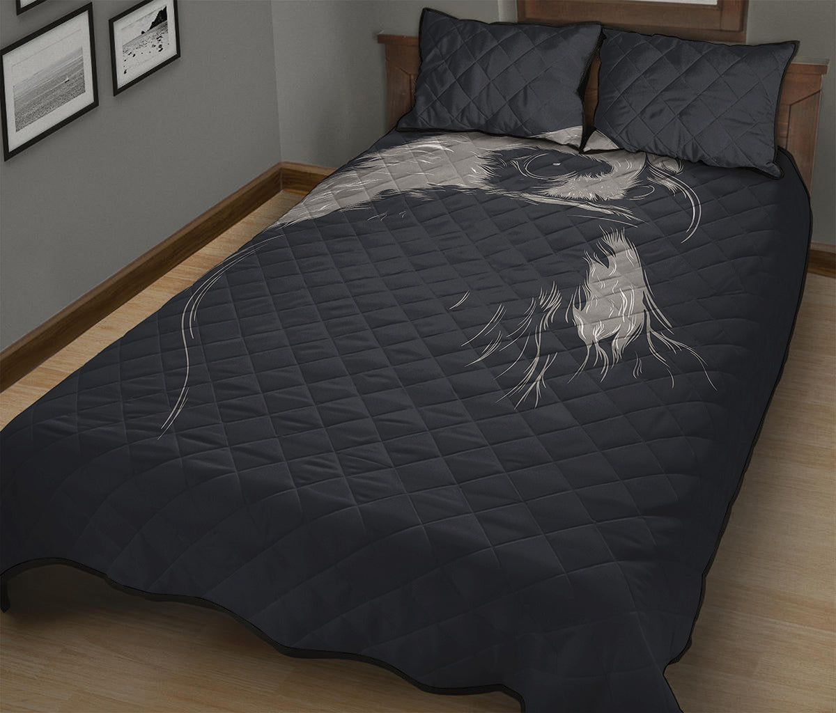 Monochrome Eagle Print Quilt Bed Set