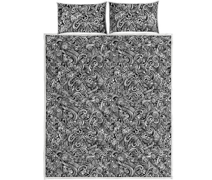 Monochrome Graffiti Hippie Pattern Print Quilt Bed Set