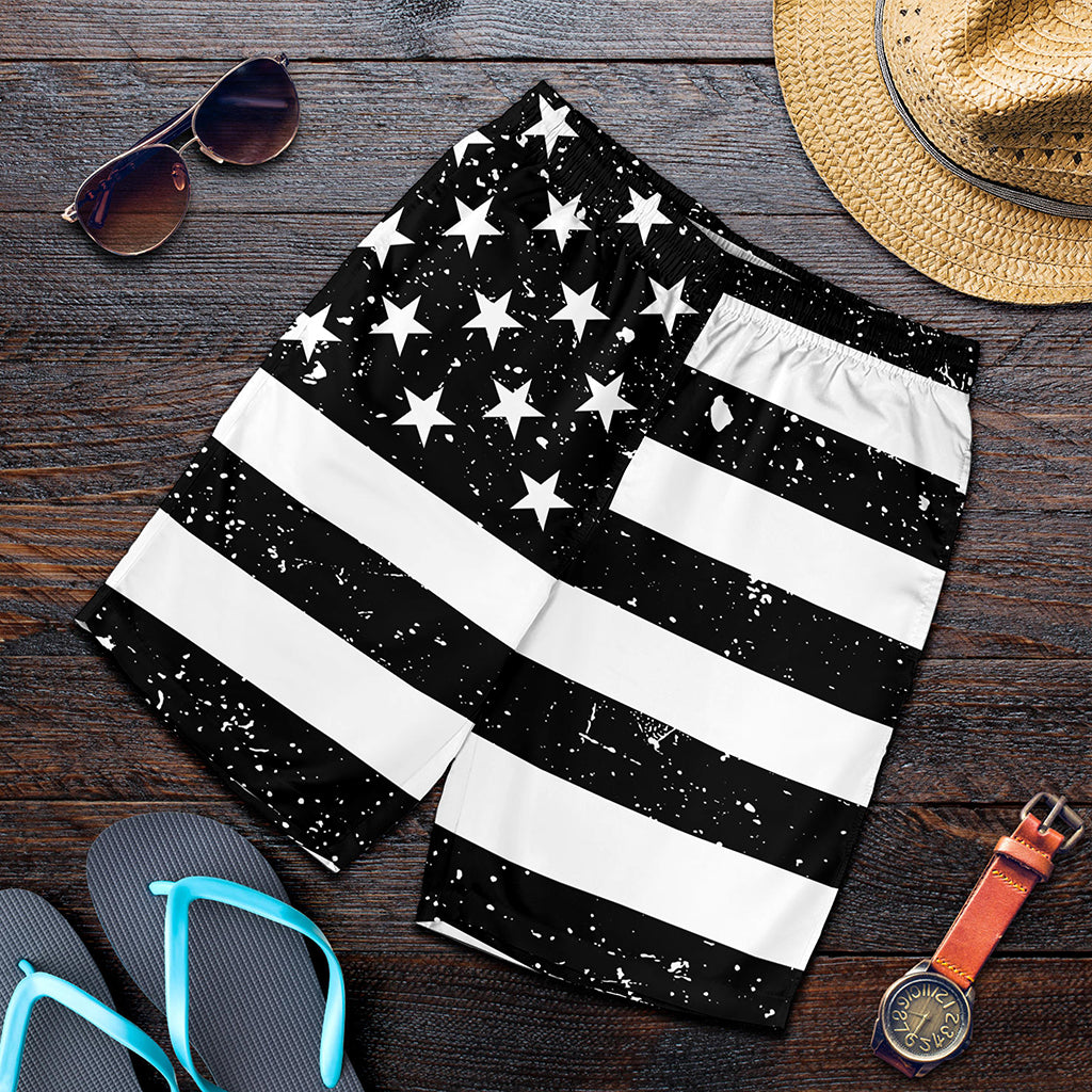 Monochrome Grunge American Flag Print Men's Shorts