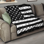 Monochrome Grunge American Flag Print Quilt