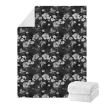 Monochrome Hawaiian Floral Print Blanket