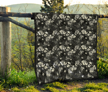 Monochrome Hawaiian Floral Print Quilt