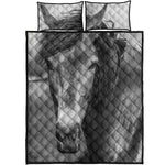 Monochrome Horse Print Quilt Bed Set