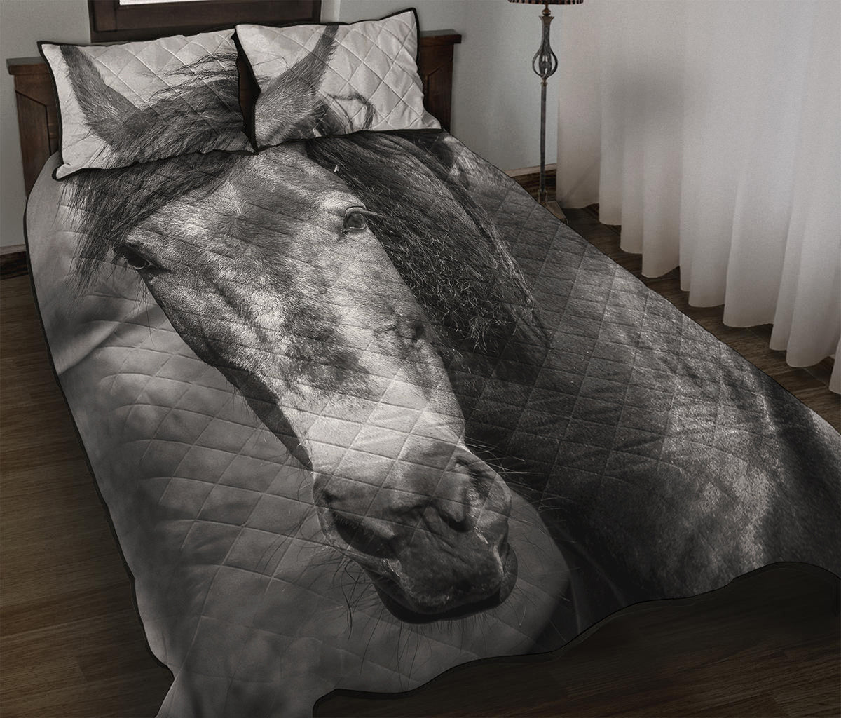 Monochrome Horse Print Quilt Bed Set