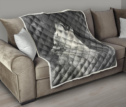 Monochrome Howling Wolf Print Quilt