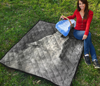 Monochrome Howling Wolf Print Quilt