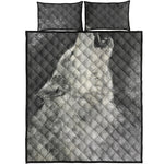 Monochrome Howling Wolf Print Quilt Bed Set