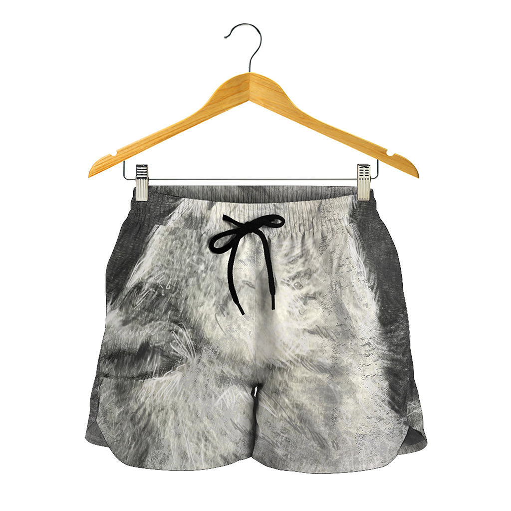 Monochrome Howling Wolf Print Women's Shorts