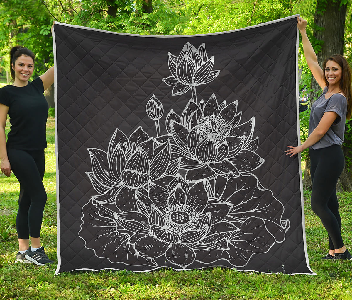 Monochrome Lotus Print Quilt