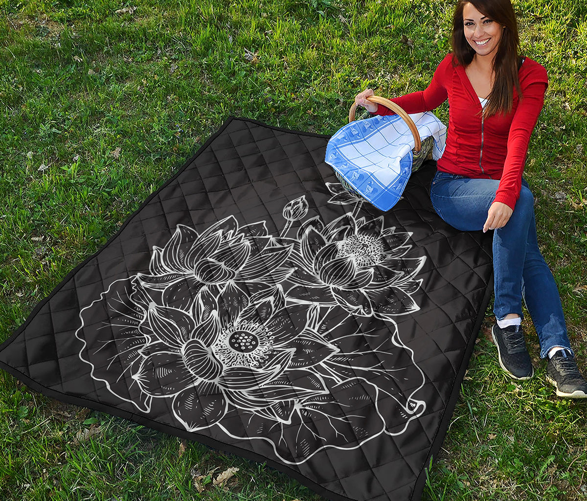 Monochrome Lotus Print Quilt