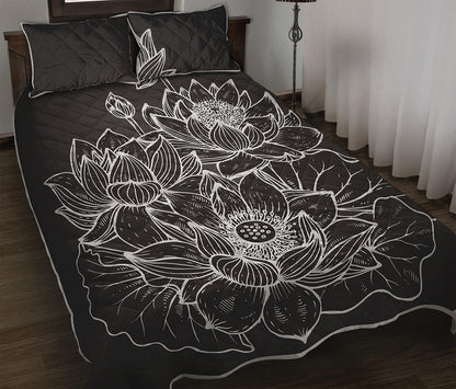 Monochrome Lotus Print Quilt Bed Set