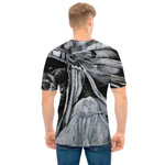 Monochrome Native Indian Portrait Print Men's T-Shirt