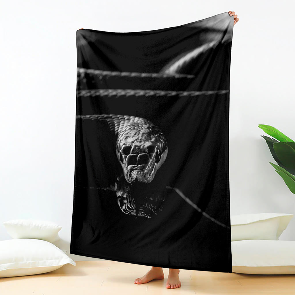 Monochrome Rhinoceros Ratsnake Print Blanket