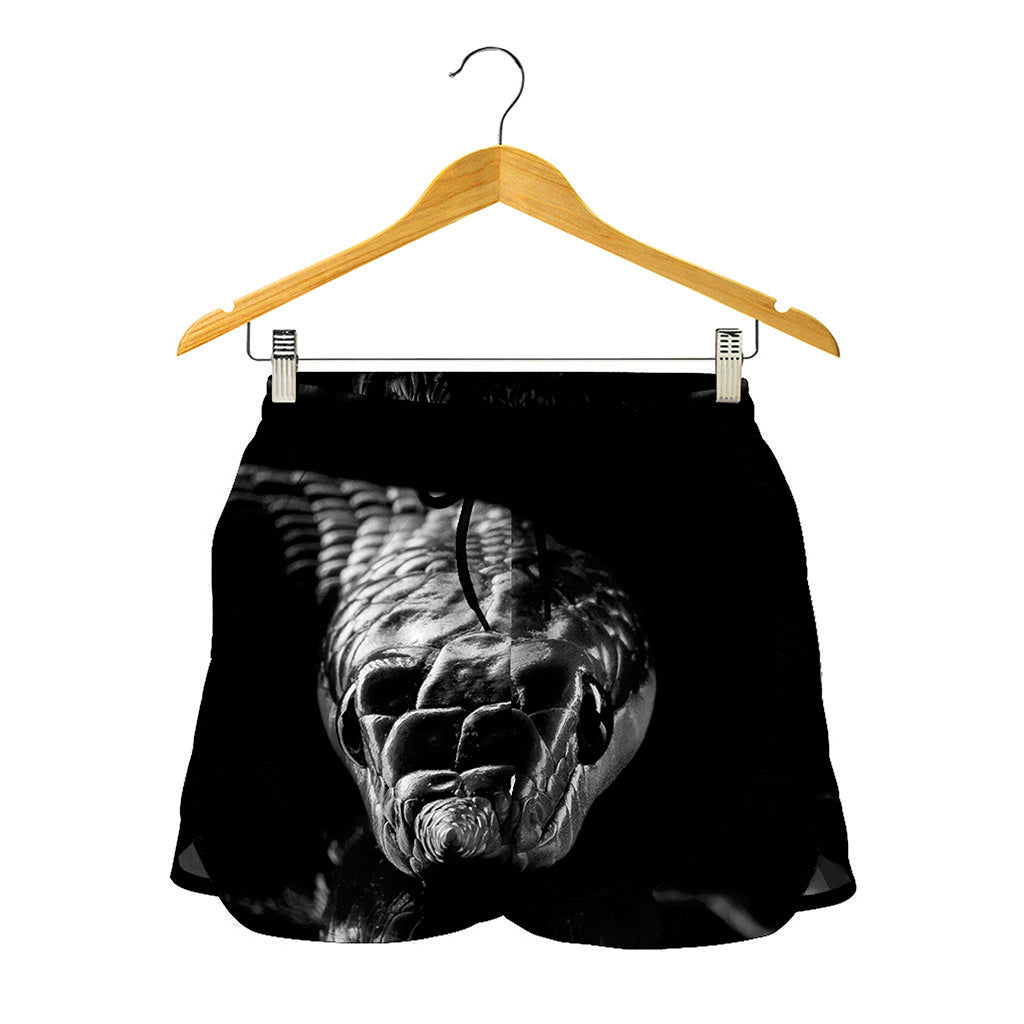 Monochrome Rhinoceros Ratsnake Print Women's Shorts