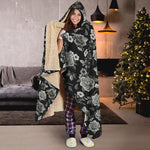 Monochrome Rose Floral Pattern Print Hooded Blanket