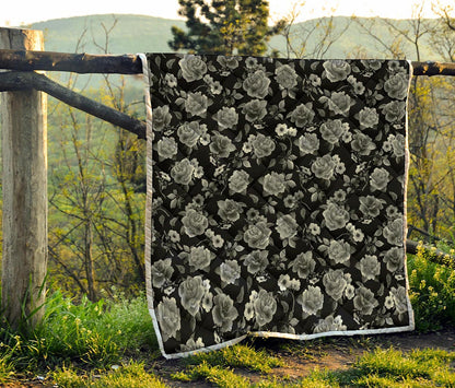 Monochrome Rose Floral Pattern Print Quilt