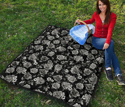 Monochrome Rose Floral Pattern Print Quilt